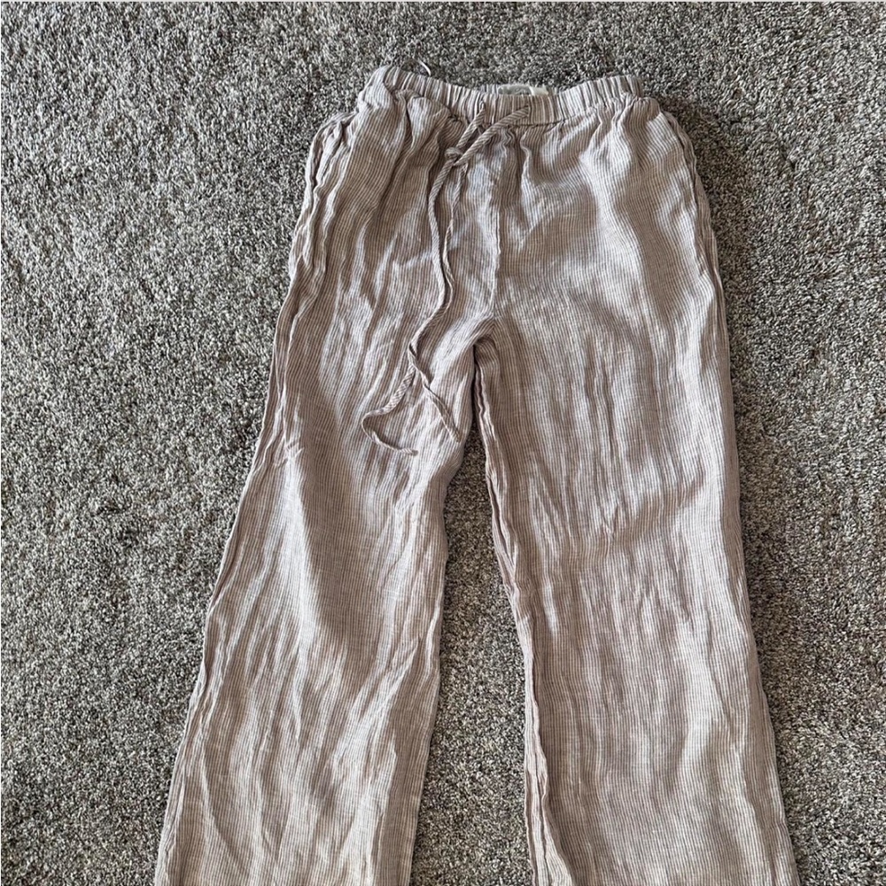 Solai Lightweight Linen-Blend Drawstring Pants in Taupe